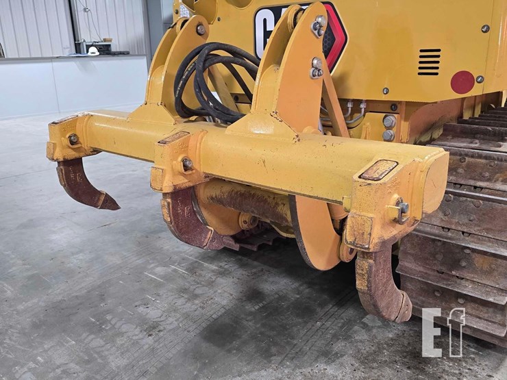 2023-caterpillar-d1-image-23