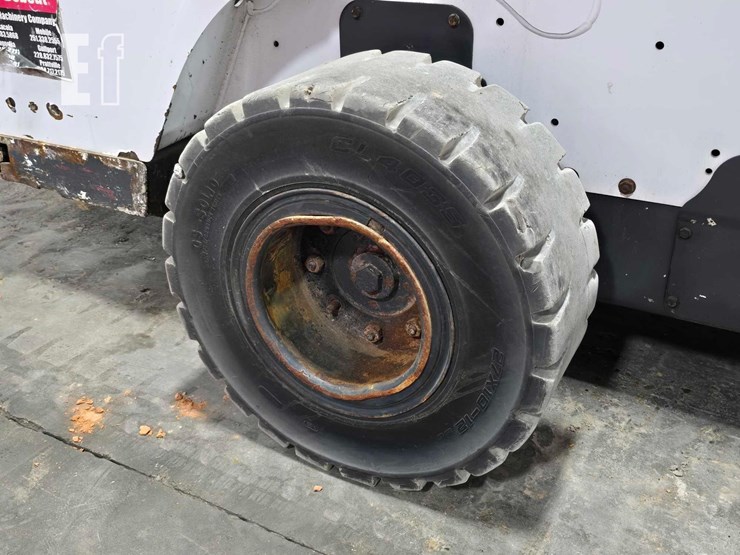 2020-bobcat-s550-image-25