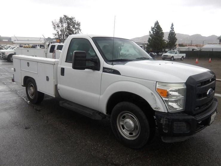 2015-ford-f250-image-3