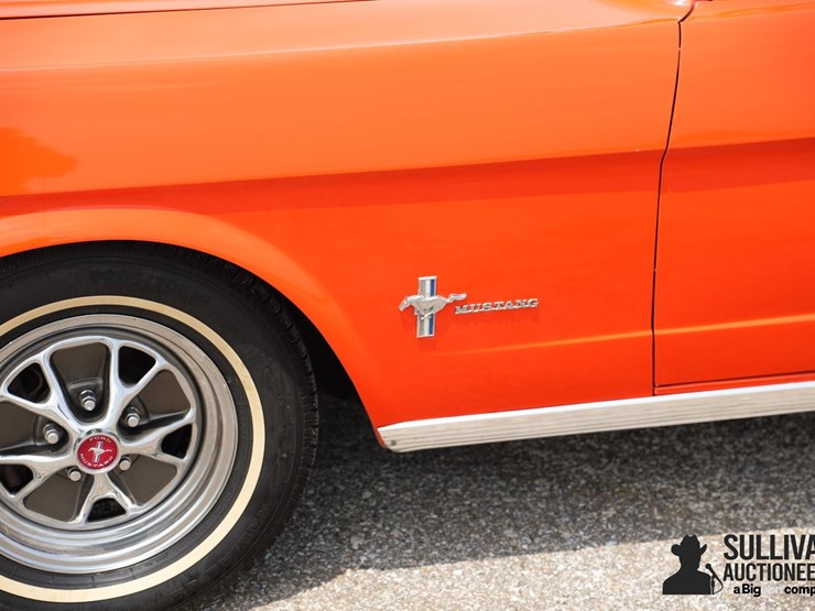run-#51---1965-ford-mustang-convertible-image-14