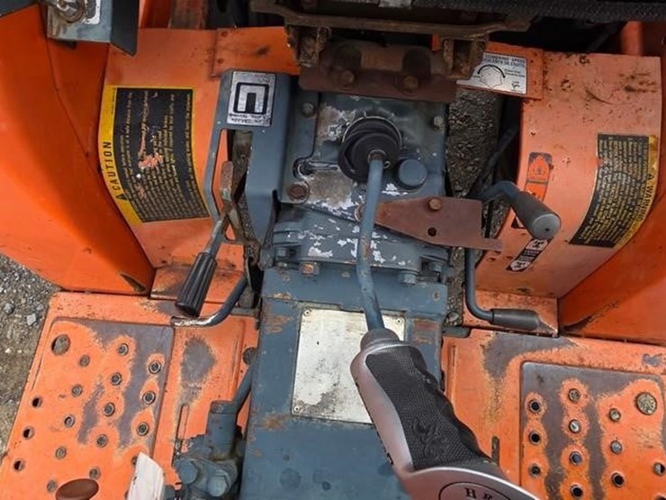 kubota-b8200-image-37