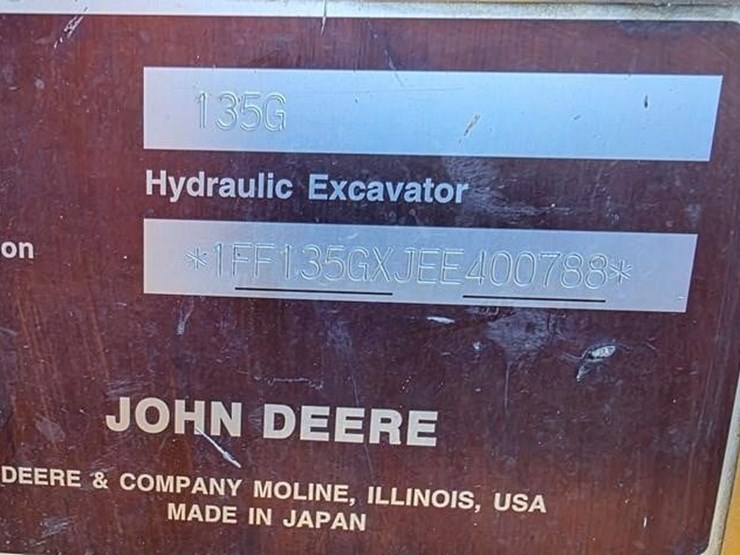 2015-deere-135g-image-5