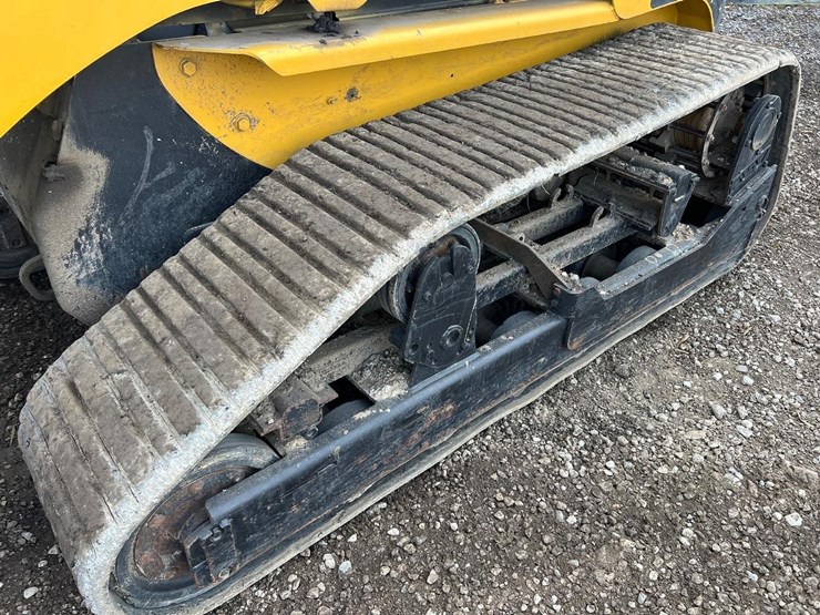 2006-caterpillar-277b-skid-steer-loader-image-14