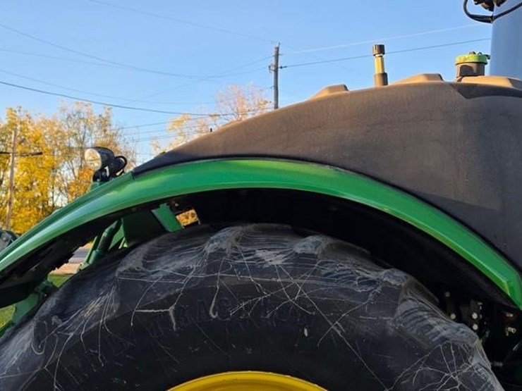 2019-john-deere-9520r-image-23