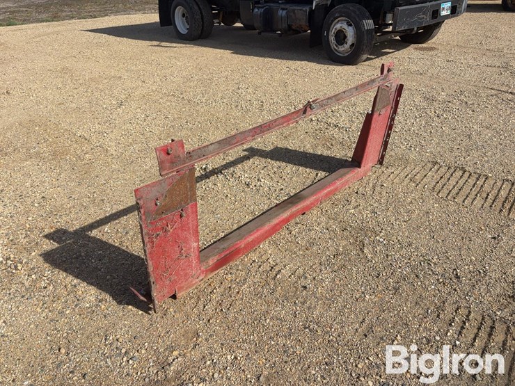 case-ih-combine-head-adapter-plate-image-3