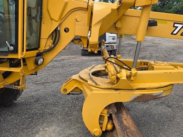 1999-deere-772ch-image-34