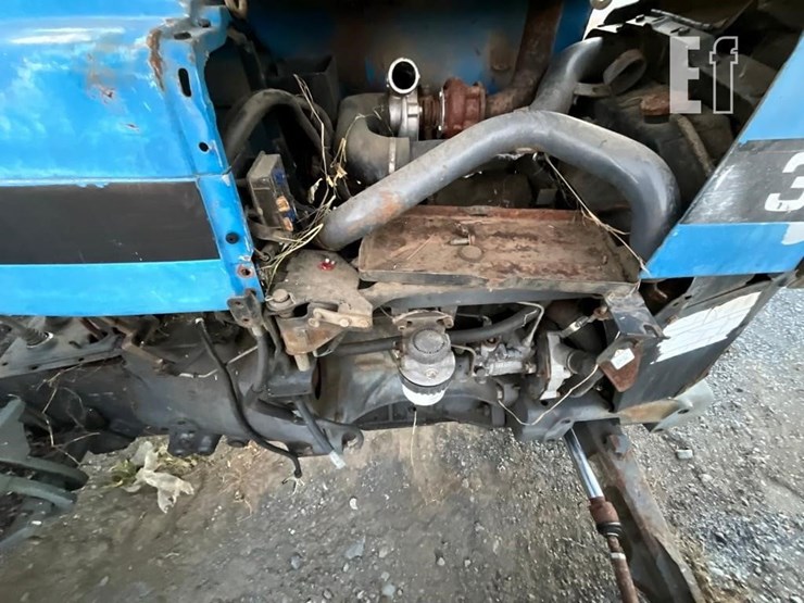 new-holland-3930-image-27