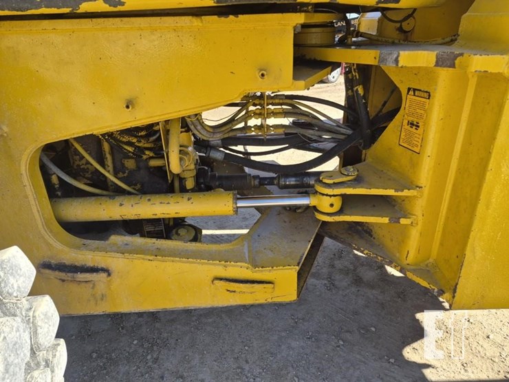 1991-deere-544e-image-12