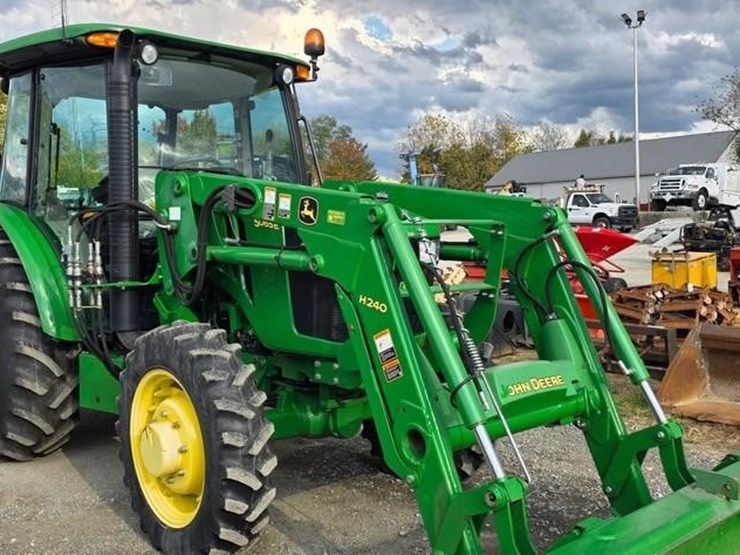 2016-john-deere-5065e-image-34