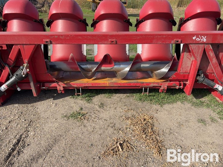 2002-case-ih-2208-8r30-corn-head-image-9