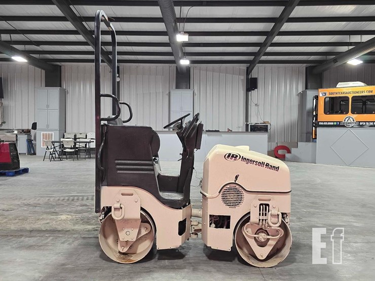 ingersoll-rand-dd-25-double-drum-vibratory-asphalt-3630-image-6
