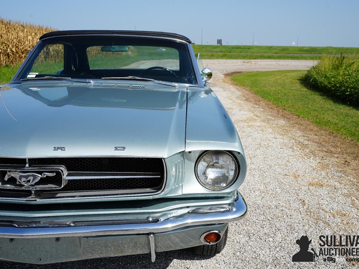run-#65---1965-ford-mustang-convertible-image-18