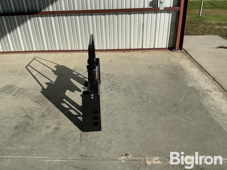 wolverine-3-way-skid-steer-head-image-4