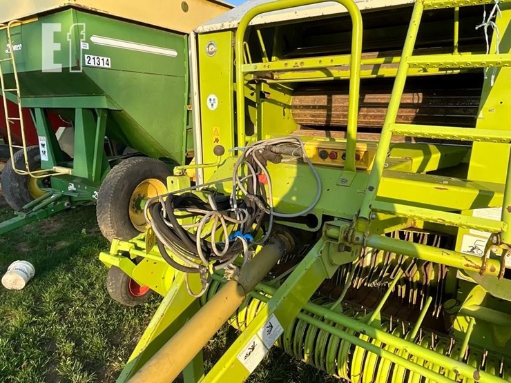 claas-rollant-250rc-image-16