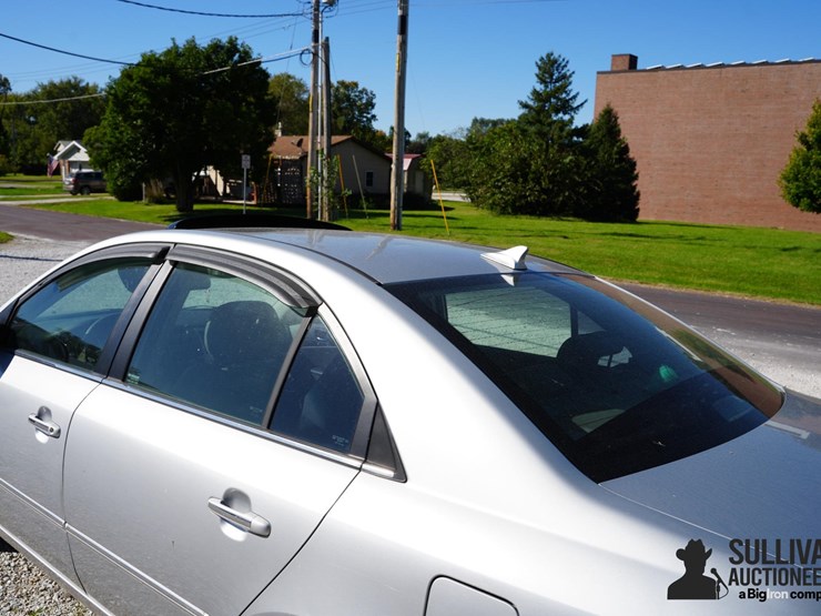 run-#174---2009-hyundai-sonata-sedan-image-17