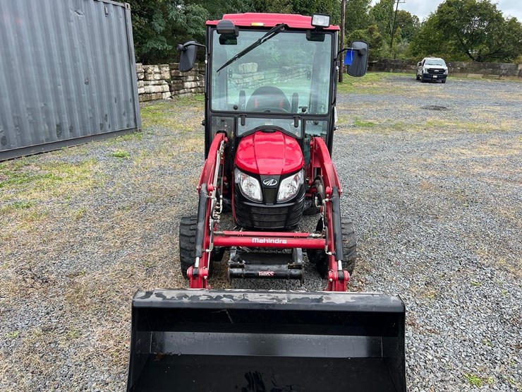 2022-mahindra-emax-25l-tractor-image-10