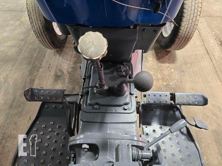 new-holland-4630-image-11