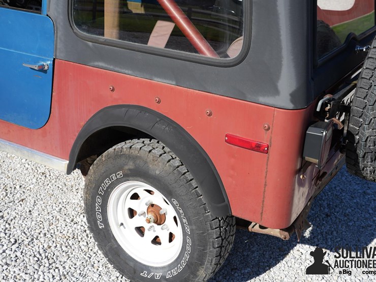 run-#3---1978-jeep-renegade-4x4-image-17