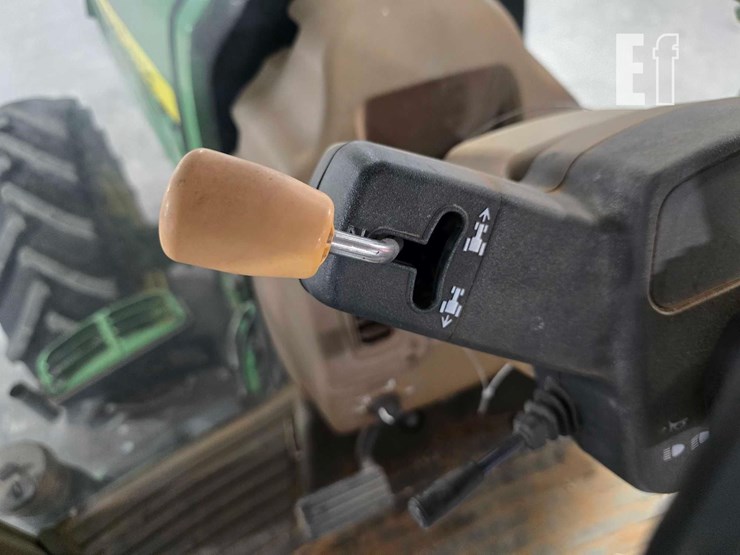 2011-john-deere-7830-image-14