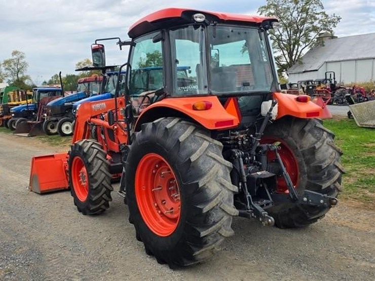 2017-kubota-m5-091d-image-4
