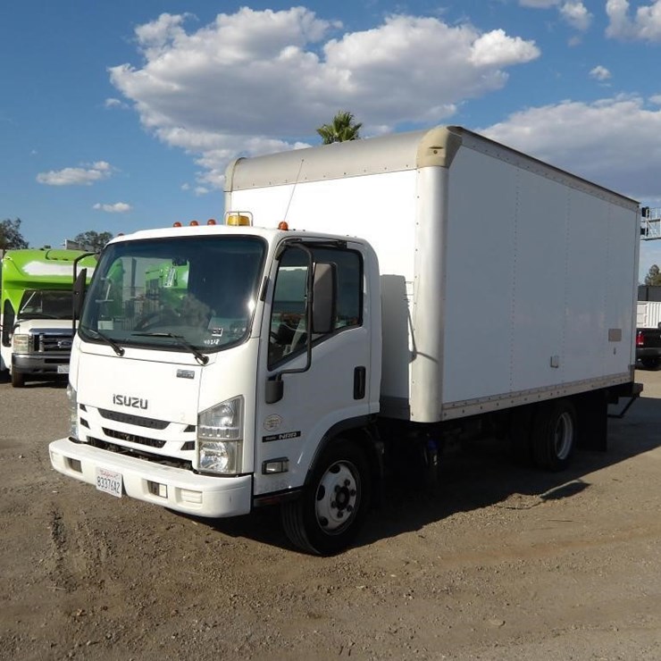2016 ISUZU NPR
