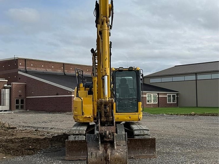 komatsu-pc138us-lc-11-image-2