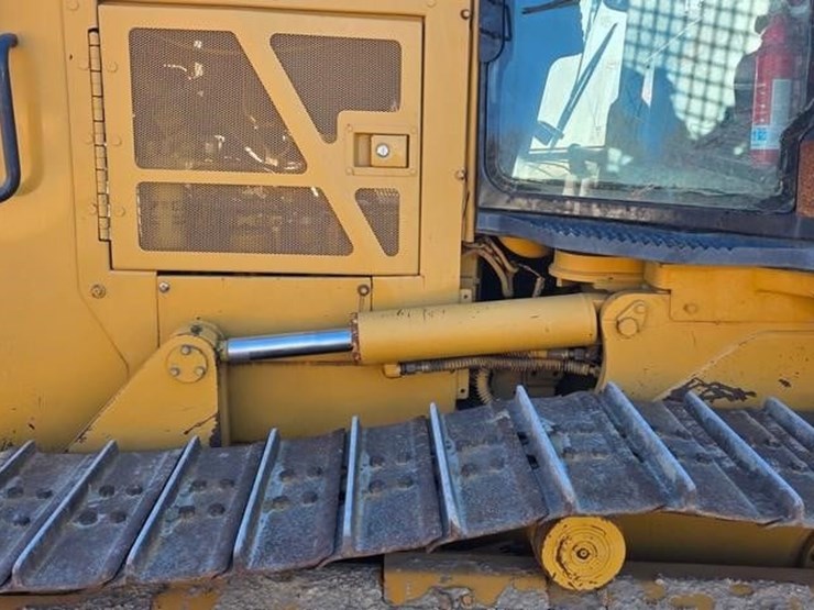 2009-caterpillar-d6k-xl-image-15
