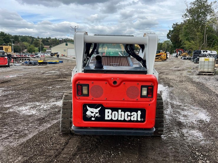 2023-bobcat-t770-skid-steer-loader-image-5