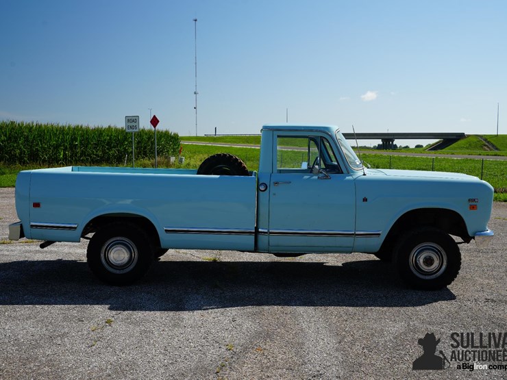 run-#54---1974-international-100-4x4-pickup-image-4