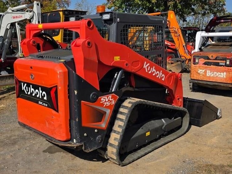 2023-kubota-svl75-3-image-4