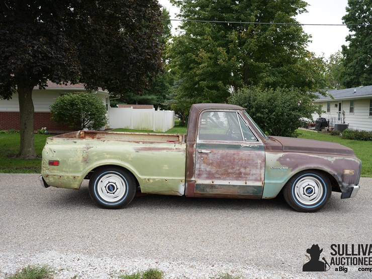 run-#5---1972-chevrolet-custom-c10-pickup-image-4