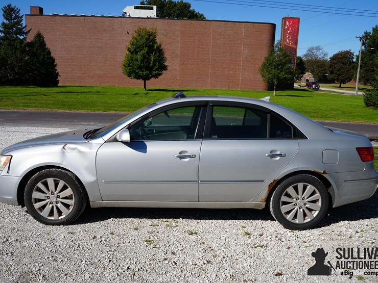 run-#174---2009-hyundai-sonata-sedan-image-8