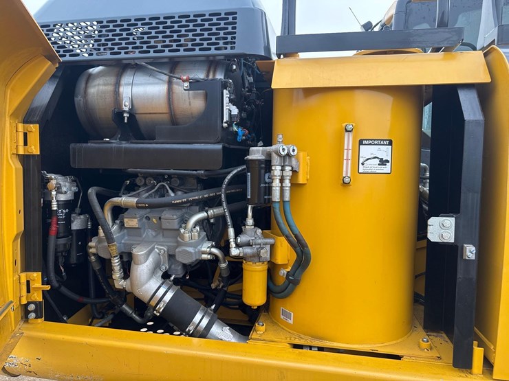 2019-deere-160g-lc-image-28