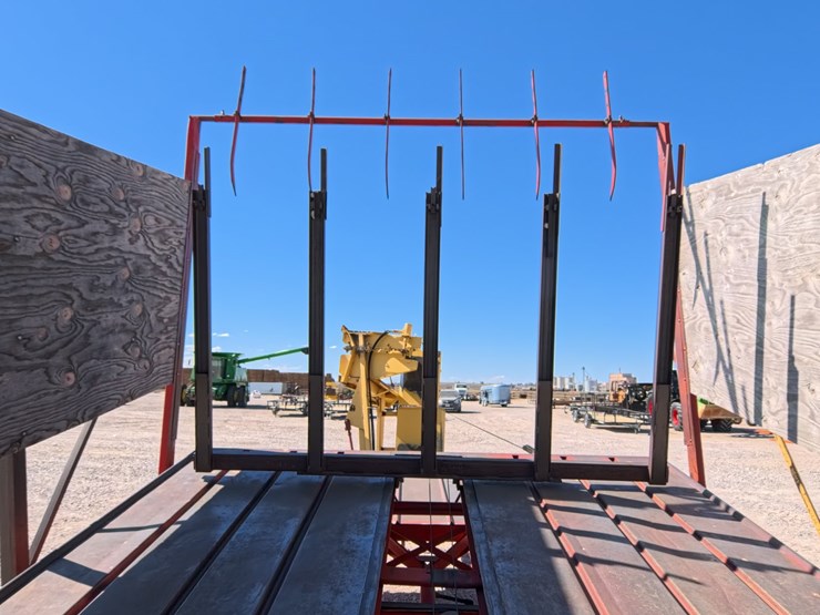 #1029-•-new-holland-1033-small-square-bale-stacker-image-21