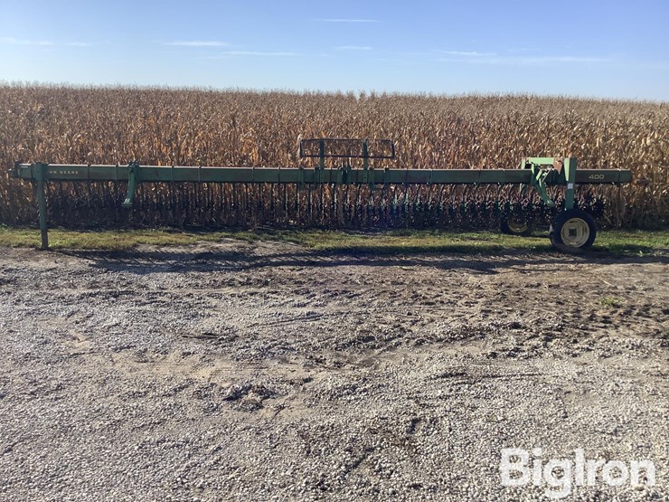 john-deere-400-rotary-hoe-image-2