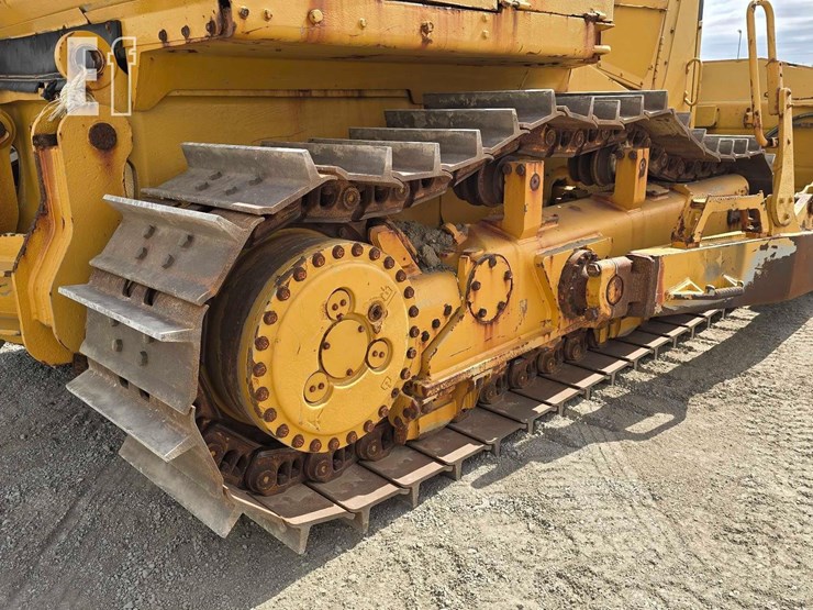 2017-caterpillar-d7e-image-38
