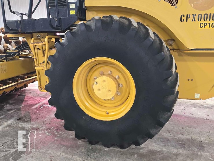 2012-caterpillar-cp54b-image-18