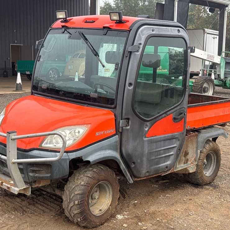 KUBOTA RTV1100