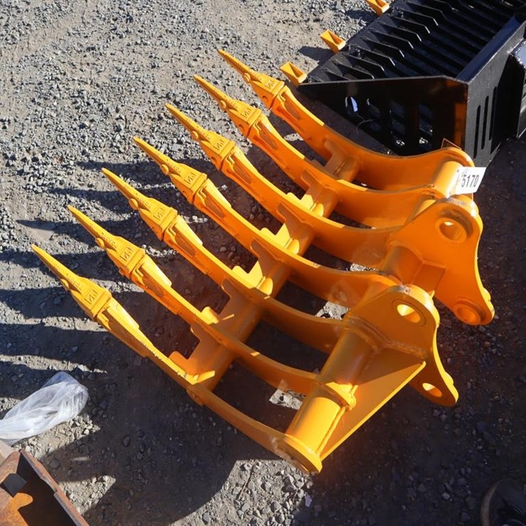 CATERPILLAR 305
