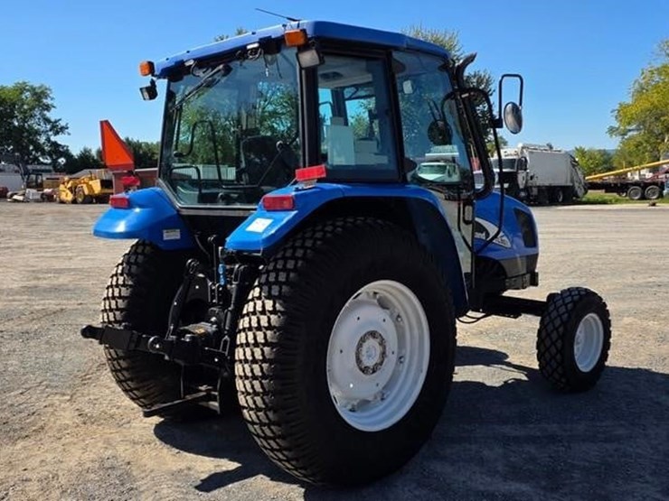 new-holland-tl80a-image-3