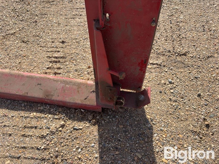 case-ih-combine-head-adapter-plate-image-9