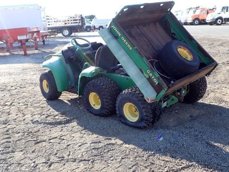 2004-john-deere-gator-image-4