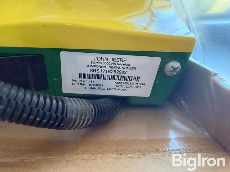 john-deere-starfire-600-globe-image-14