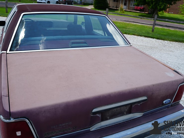run-#179---1991-ford-crown-victoria-lx-sedan-image-20