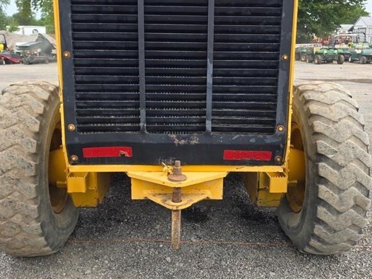 1999-deere-772ch-image-23