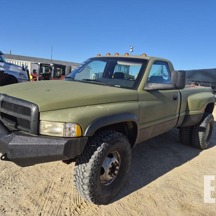 1994 DODGE DUALLY