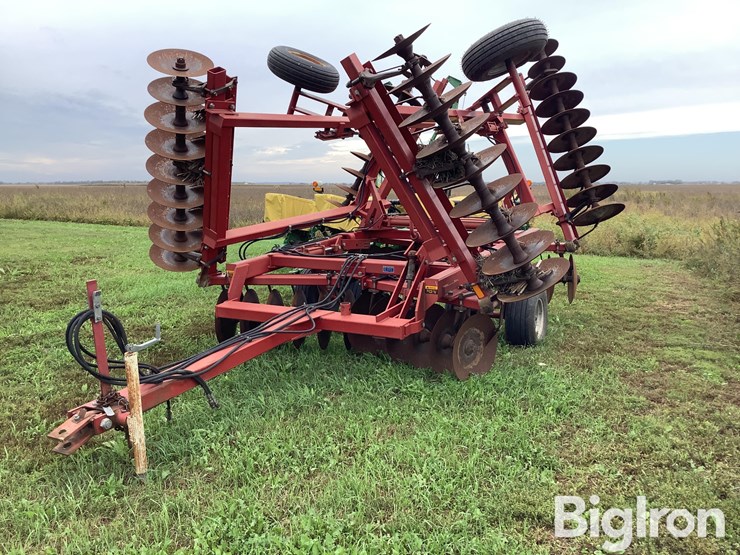 case-ih-3900-disk-image-1