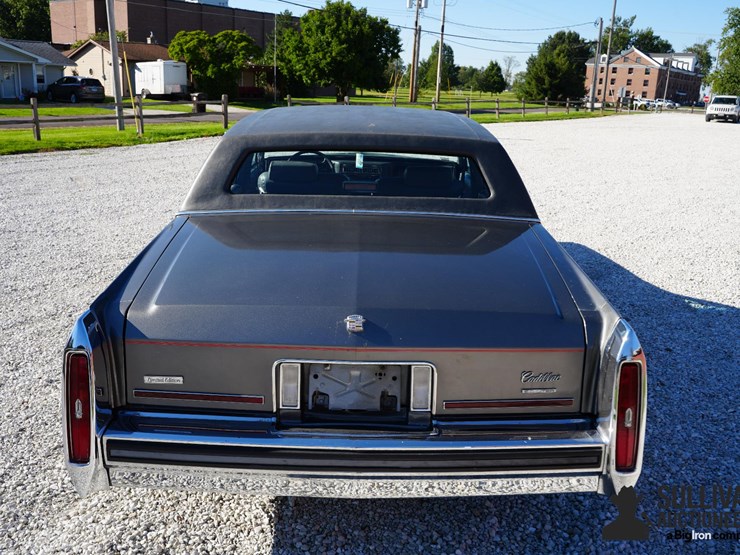 run-#38---1988-cadillac-brougham-4-door-sedan-image-6