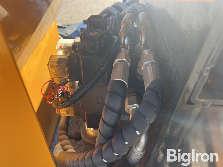 2026-giyi-eca74-skid-steer-slope-mower/brush-cutter-image-20