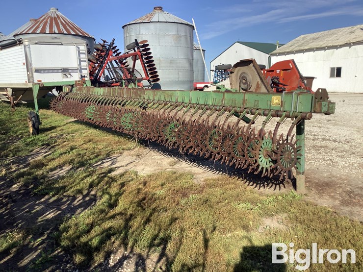 john-deere-400-rotary-hoe-image-5